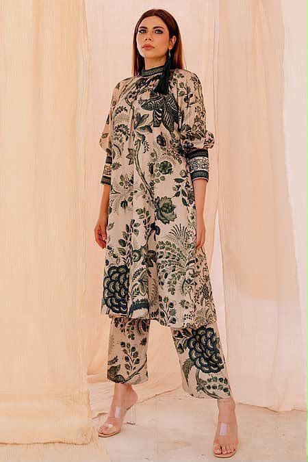 Maria B AllOver Printed Embroidered 3Pc HS|545